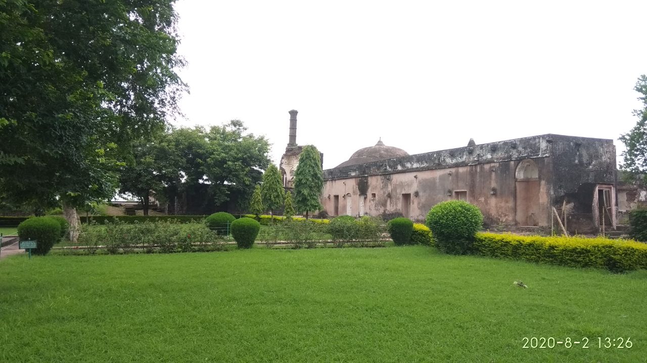  Royal fort of Burhanpur, cashless, paying tickets online