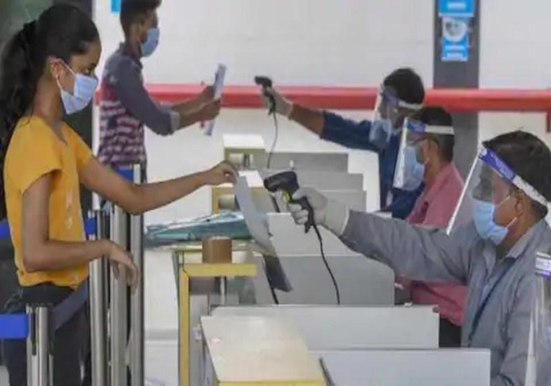 जेईई मेंस में कम उपस्थिति से बढ़ी चिंता, पहले दिन परीक्षा केंद्र पर ऐसा था नजारा, छात्रों ने दिया ये रिएक्शन