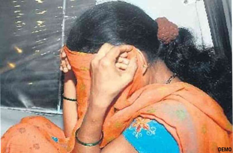 पूर्व प्रेमी ने लिव इन में रहने वाली युवती का बनाया अश्लील वीडियो, बहन और जीजा को भी भेजा