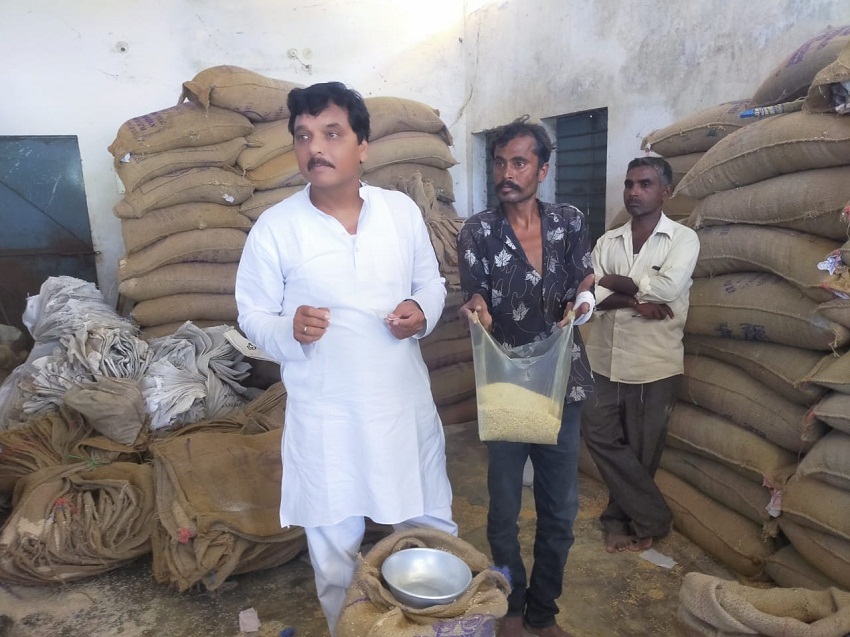 सरकार की रोक के बाद भी पीडीएस से बांटा जा रहा है अमानक चावल