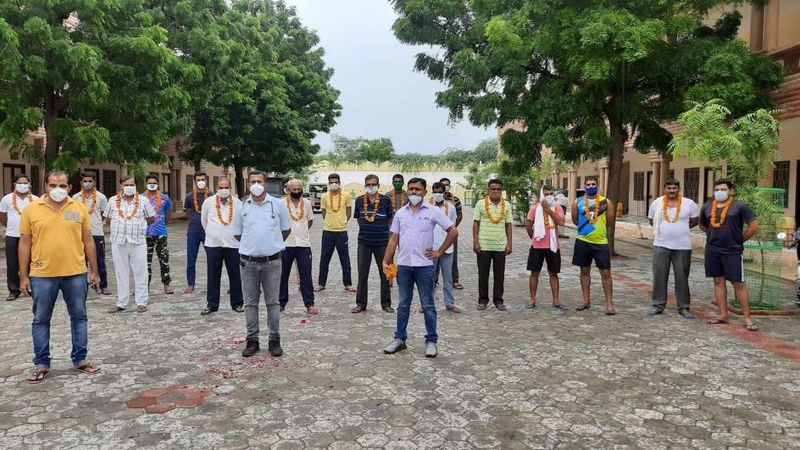 थानाधिकारी सहित 24 पुलिसकर्मी कोरोना से जंग जीते