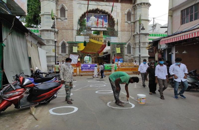 Ajmer News : दरगाह के चार गेट खुलेंगे, जायरीन में तीन फीट की रहेगी दूरी