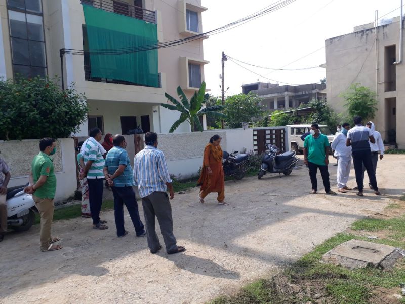 Breaking News : Reva Food Controller Corona dies