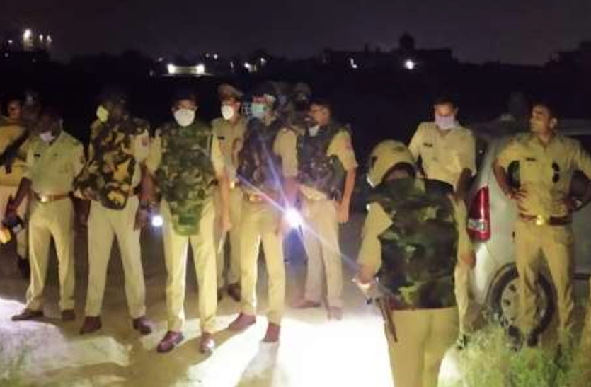 Aligarh Police Encounter