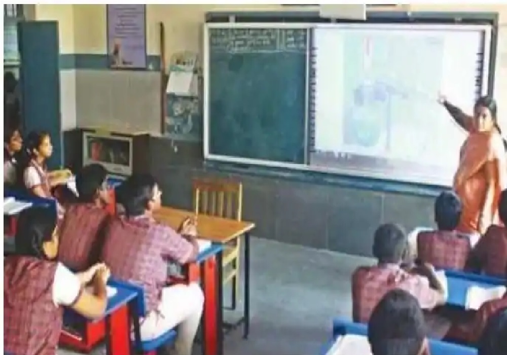 UP Board : यूपी में अब एडेड इंटर कॉलेजों का बनेगा वेब पोर्टल, स्कूल फीस समेत छात्र व शिक्षक का पूरा ब्यौरा होगा दर्ज