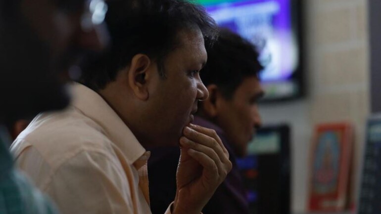 Sensex dip 474 points from day's highs due to wholesale inflation data