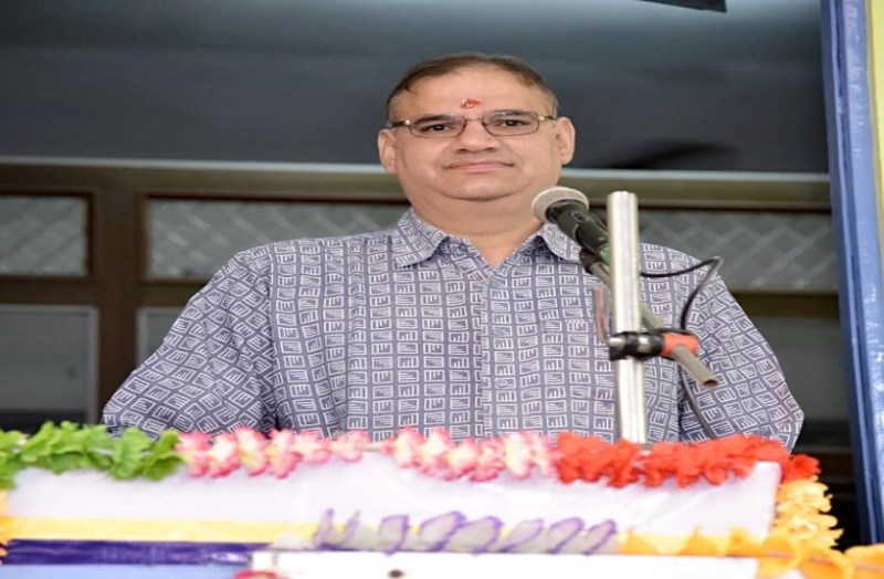 आरयू लॉ सैकेंड ईयर की परीक्षा करवाना गलत