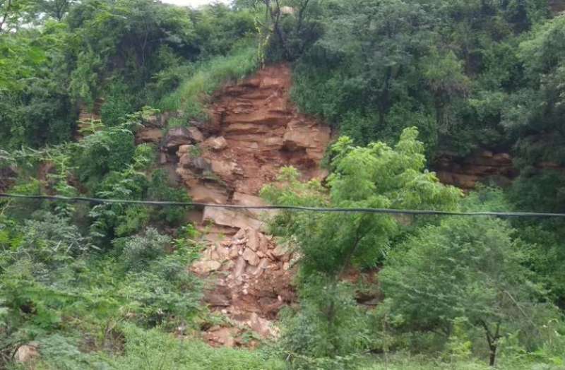 हमारी विरासत : आदमगढ़ पहाडिय़ा जहां मिले हैं मानव जाति के समूह में रहने के प्रमाण