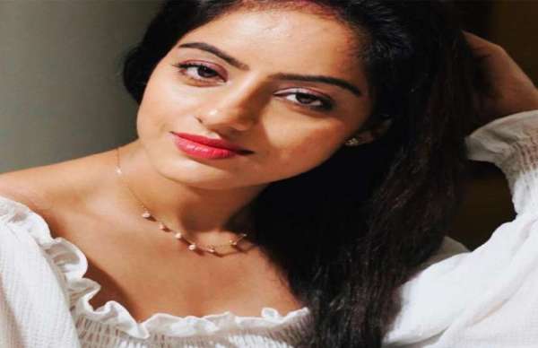 deepika singh