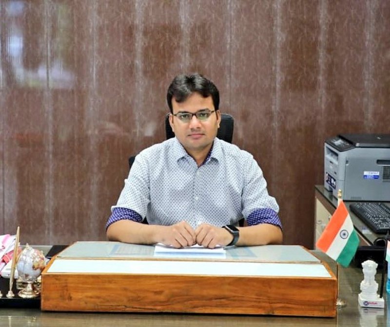 कलेक्टर ने कहा लॉकडाउन नहीं...ऐसे होगा संक्रमण पर नियंत्रण, पढ़ें पूरी खबर