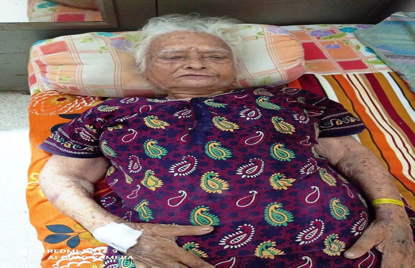 हृदय रोग, मधुमेह सहित 8 बीमारियों से ग्रस्त 87 वर्षीय बुजुर्ग महिला ने दी कोरोना को मात