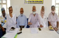 ब्लेकमेलर कौन...भरतपुर के नाम से काम लेकर कोलकाता में क्यों करा रहे वैगन निर्माण