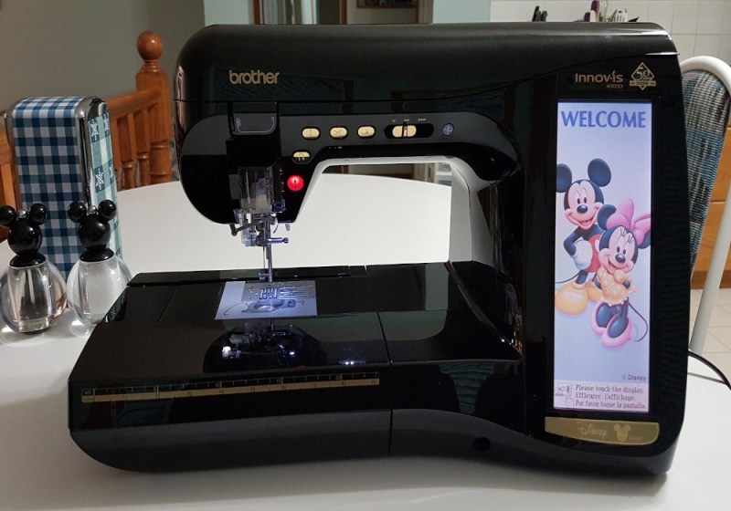 गरीबी रेखा से नीचे रह रहे बेरोजगार युवाओं को सिलाई कढ़ाई मशीन देगी सरकार