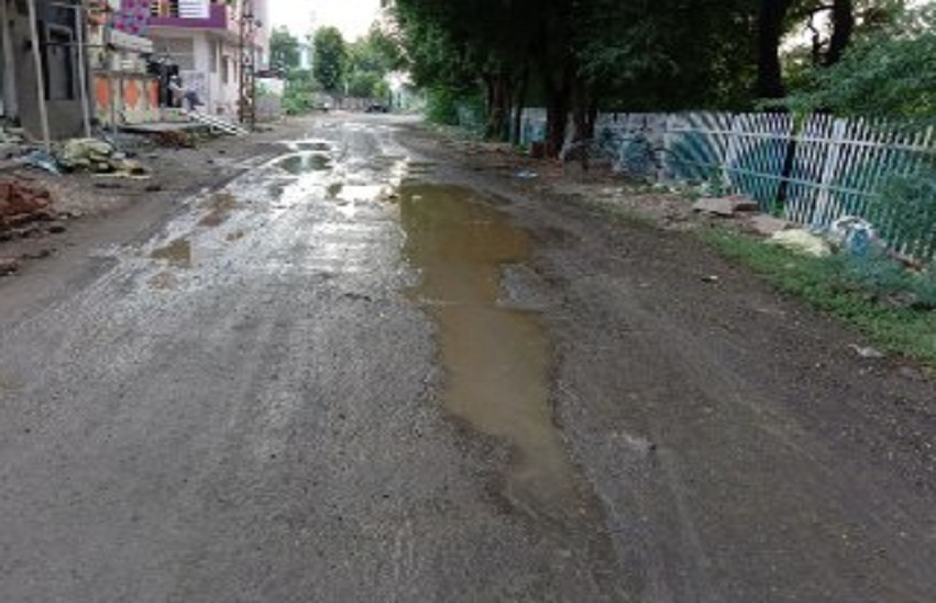 Pain giving damaged roads