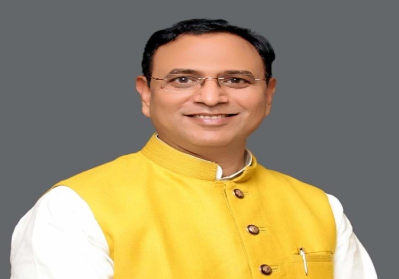 भाजपा विधायक ने पीएम मोदी को लिखी चिट्ठी,बोले - जनसंख्या नियंत्रण पर बनें सख्त कानून