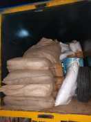 1.50 लाख रुपये मूल्य का प्रतिबंधित हंस एवं पान मसाला बरामद