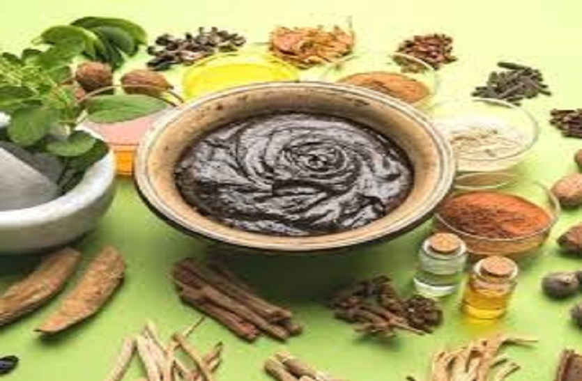 पाचन कमजोर है तो गर्मी में कम खाएं च्यवनप्राश