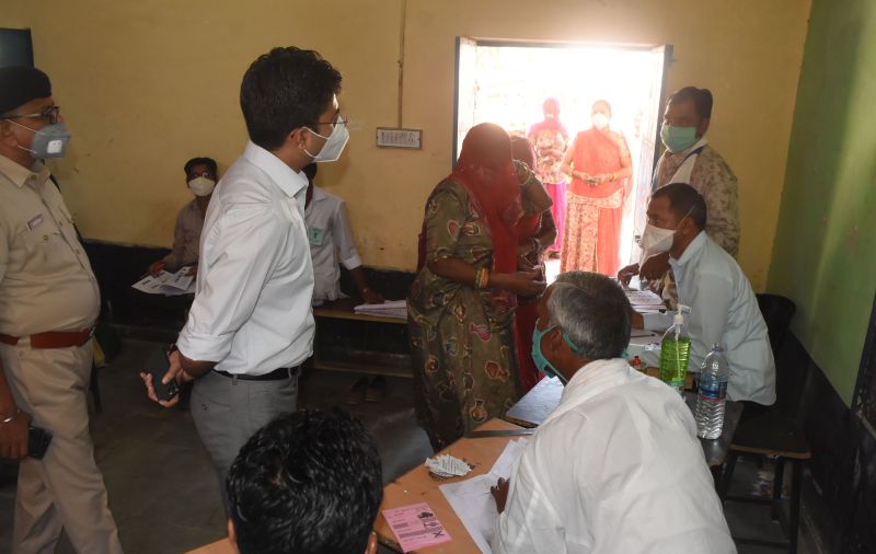 शहरों की ओट में आ चुके गांवों में आज चुनी जाएगी सरकार, गांवों में शहरों की तर्ज पर विकास ही है प्रमुख मुद्दे