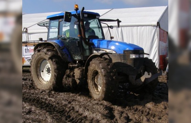 tractor in muddy field general knowledge tips in hindi