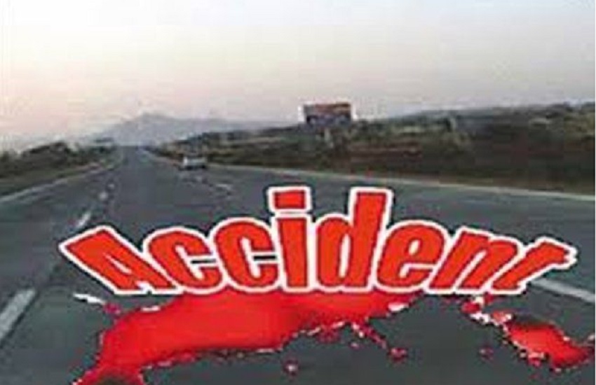 सड़क दुर्घटना में दो महिलाओं की मौत (प्रतीकात्मक फोटो)