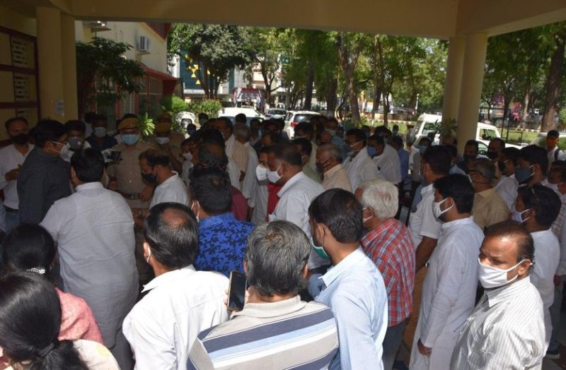 Social distortion stripped in circuit house in bhilwara