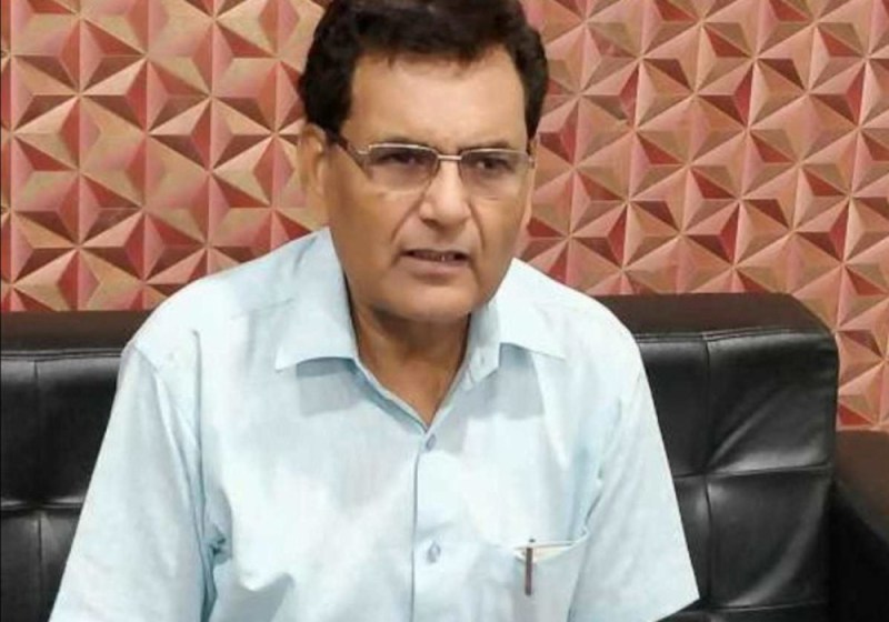 गैंगरेप पीड़िता के घर पहुंचे विकास निगम के अध्यक्ष, कहा दोषियों को मिलेगी ऐसी सजा कि उनकी सात पीढ़ियां रखेंगी याद