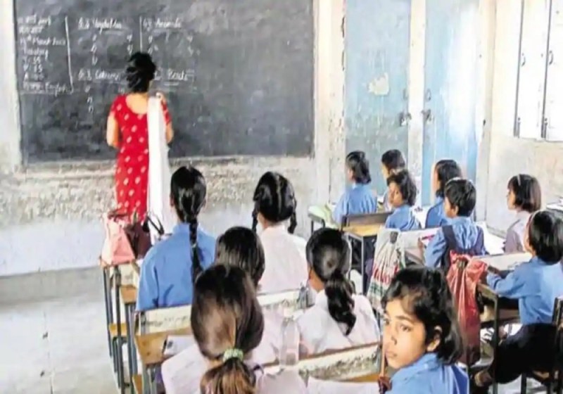 69000 शिक्षक भर्ती : यूपी में प्राइमरी स्कूलों में 31661 शिक्षकों की जिला आवंटन सूची जारी