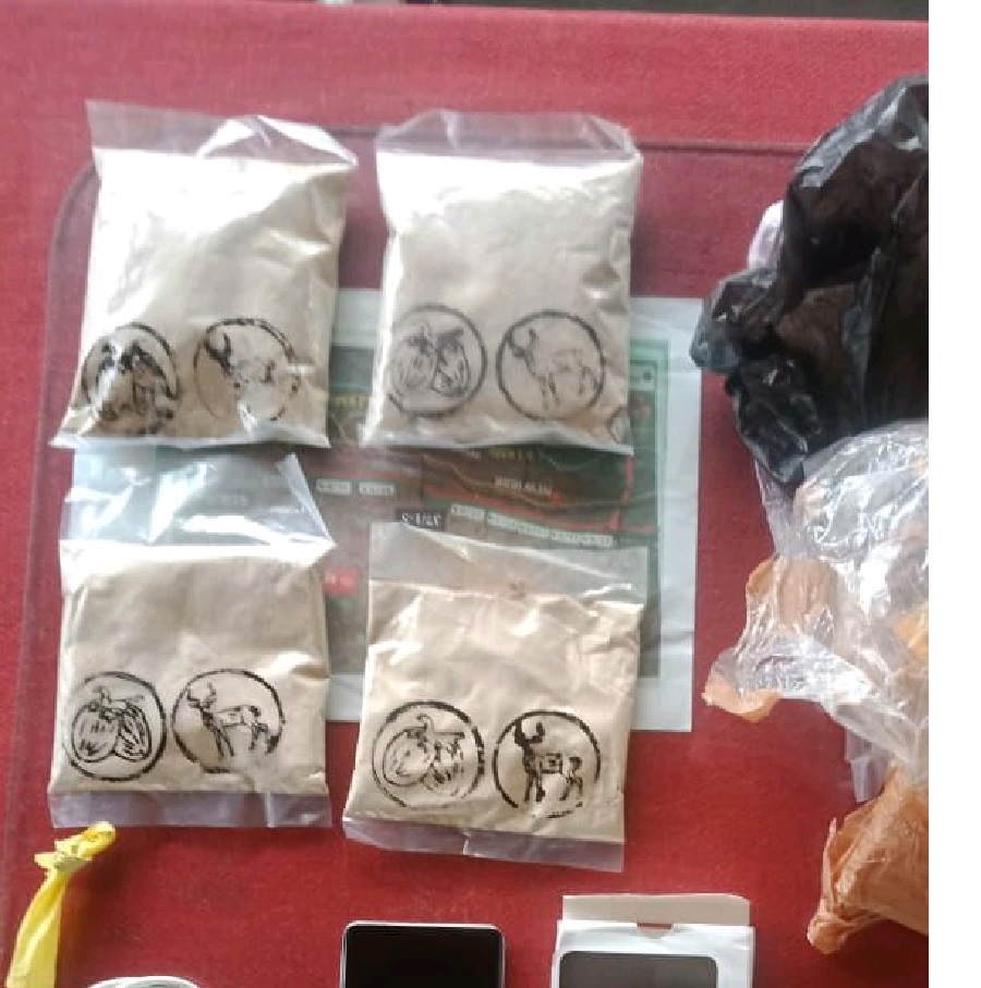 भारत-बांग्लादेश सीमा पर 300 ग्राम मॉर्फिन जब्त