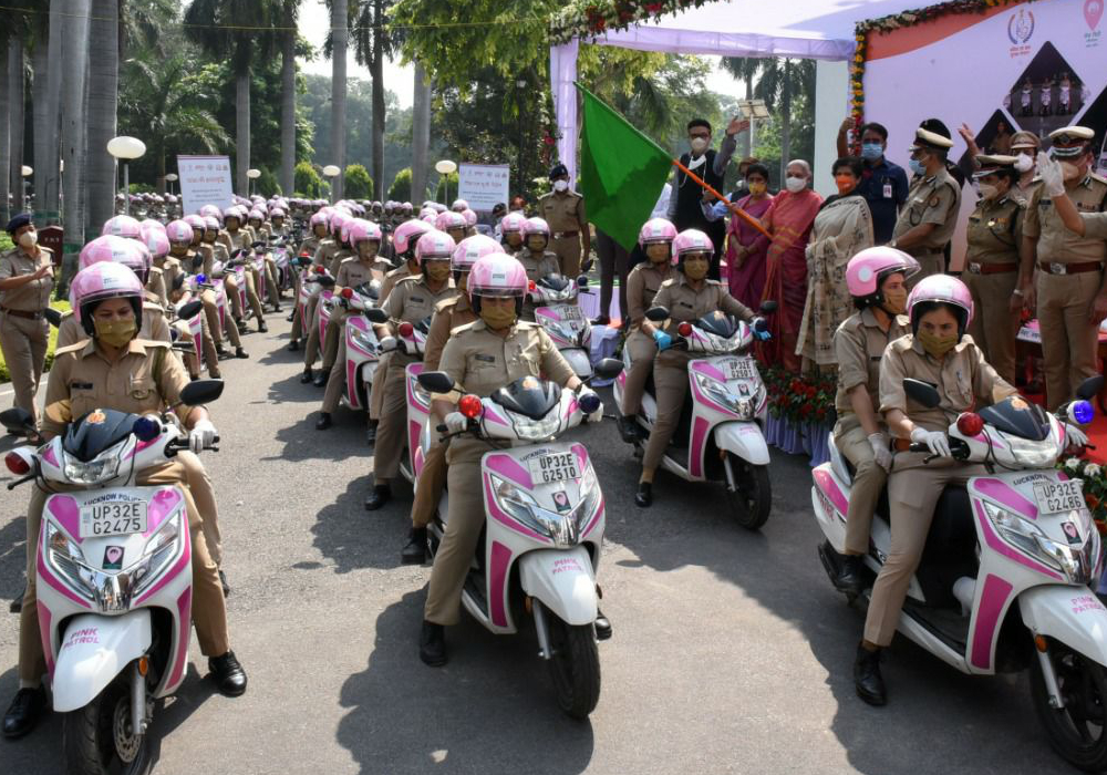 Mission Shakti : यूपी पुलिस में 20 फीसद पद बेटियों के लिए होंगे, हर थाने में बनेगी महिला डेस्क