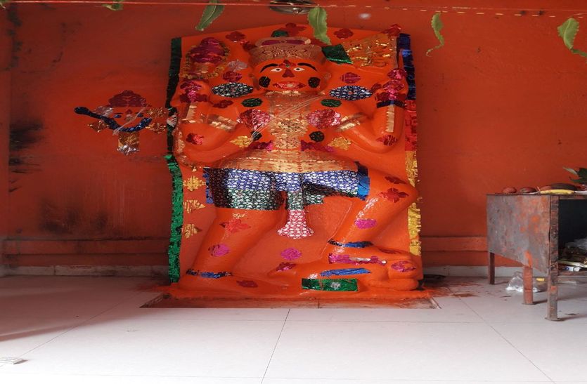 करौली में विशाल प्रतिमा के लिए प्रसिद्ध है यह हनुमान मंदिर