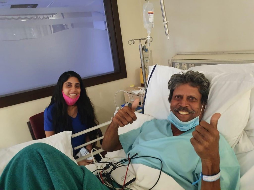 Kapil Dev First Photo Out From Hospital