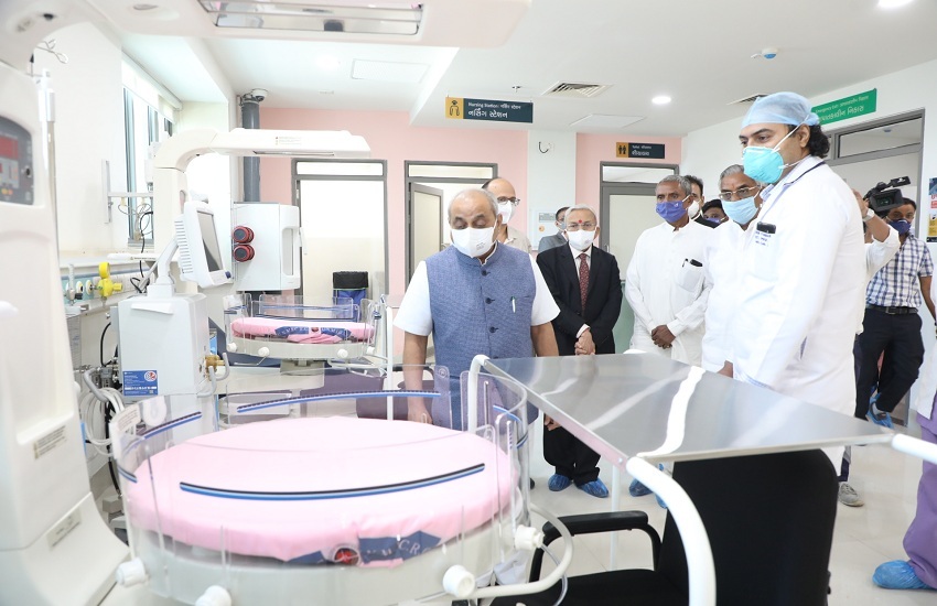 देश में पहली बार हृदय रोगियों के लिए टेली कार्डियोलॉजी सेवा शुरू करेगा गुजरात