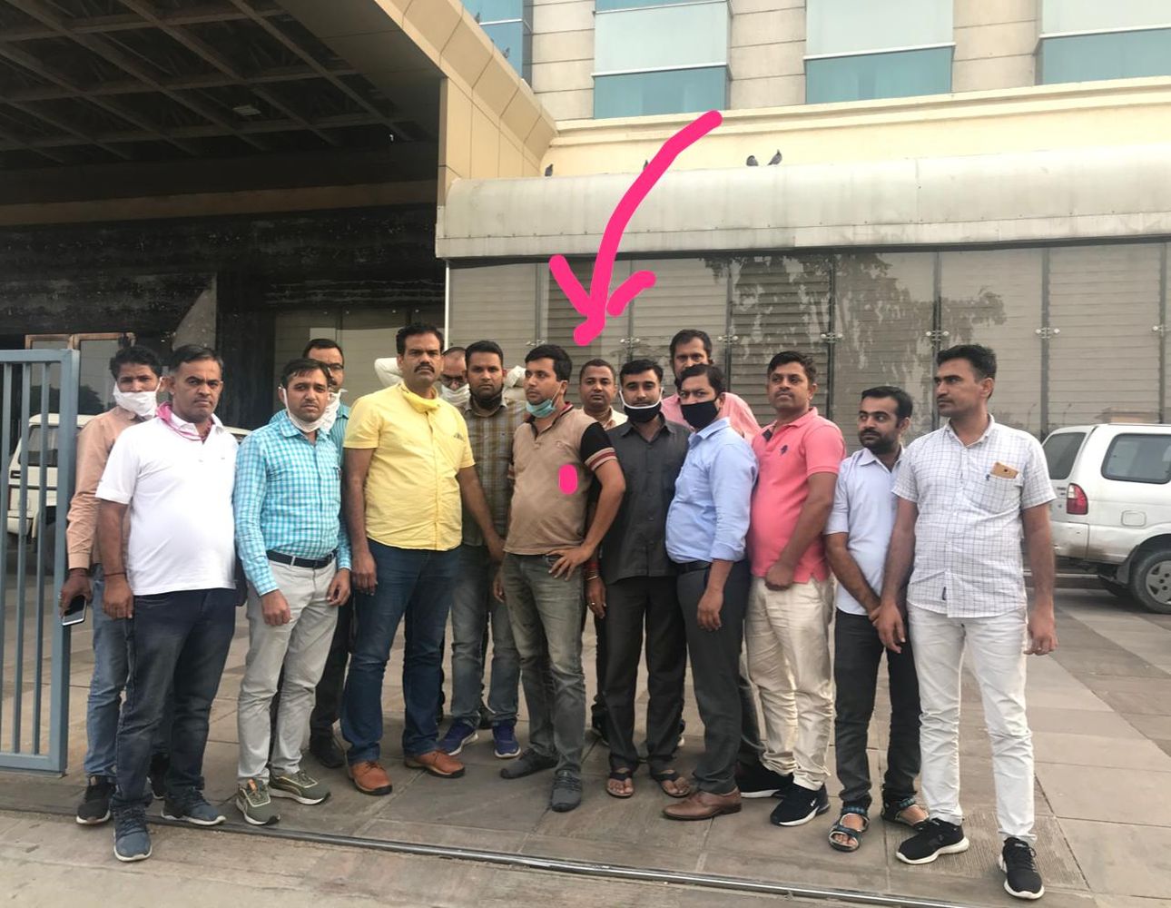 थानाधिकारी के लिए दस लाख रुपए रिश्वत लेते कांस्टेबल गिरफ्तार