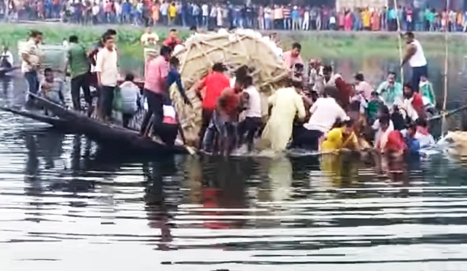 कैसे हुआ बंगाल का नौका हादसा जानिए मांझी की जुबानी