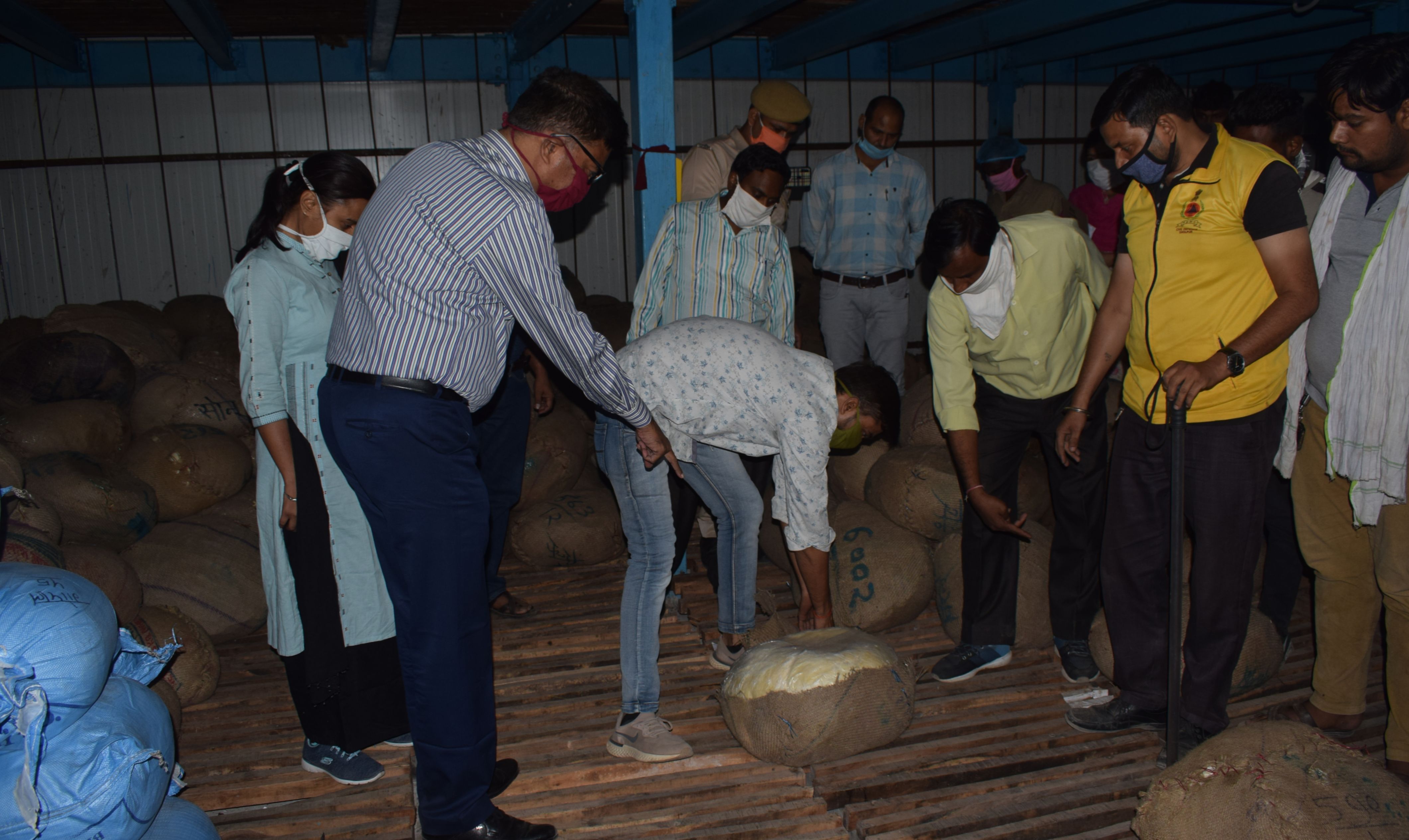  21 thousand kilograms of contaminated mawa seized from Mittal cold store, seized stored