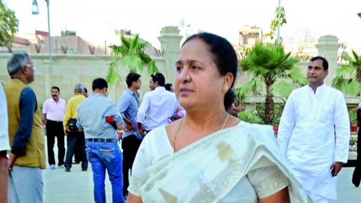 Former BJP MLA Wife wrote to Priyanka gandhi about Mukhtar Ansari
