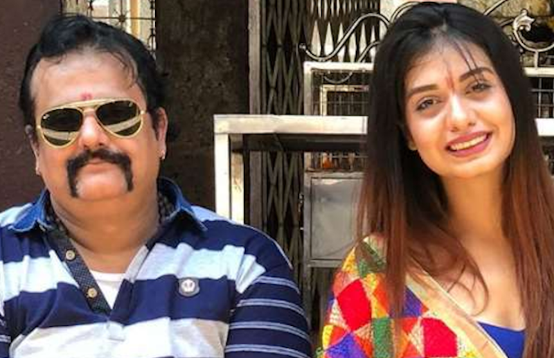 एक्ट्रेस Divya Agarwal के पिता का निधन, एक दिन पहले लोगों से की थी प्रार्थना करने की अपील