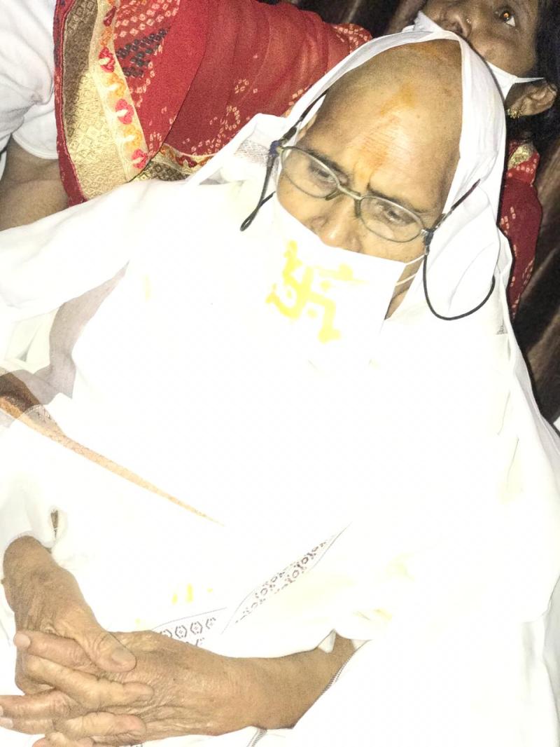 दीक्षा से पूर्व श्राविका कमलादेवी।