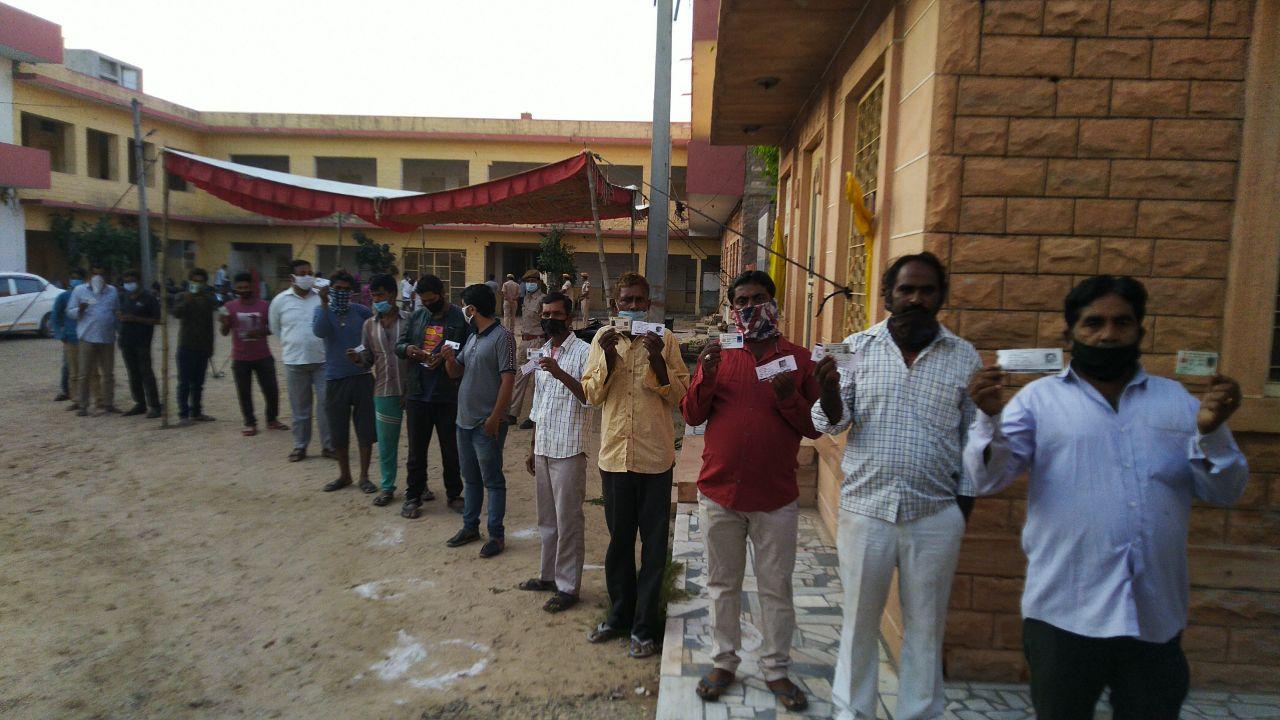 जोधपुर में नगर निगम उत्तर के लिए मतदान शुरू, सुबह से लगी कतारें