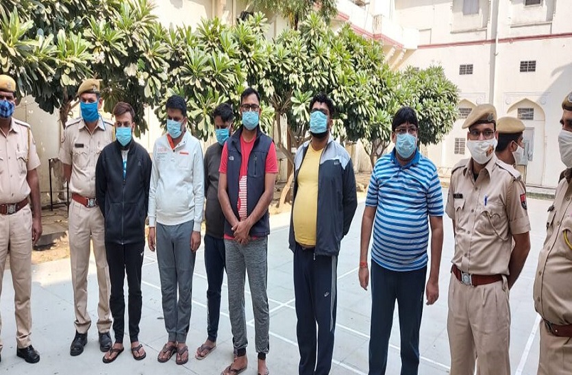 आईपीएल क्रिकेट मैच पर सट्टा लगाने वाले छह जने गिरफ्तार