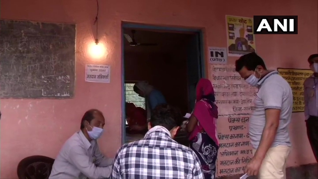 Bihar Assembly Elections: Only 33 percent voting in 7 hours