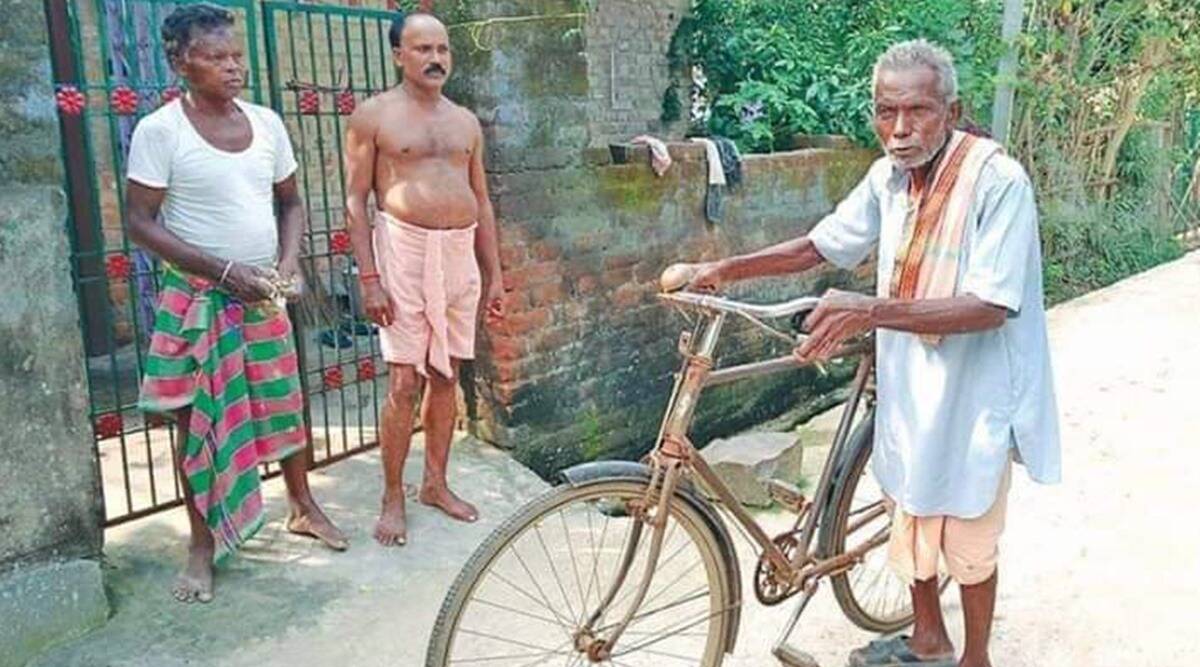 By Election 80 years old barber benu mausa Fight on Balasore Seat