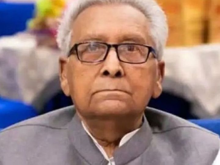 bihar.jpgFive Days CM Satish Prasad Singh Passes Away