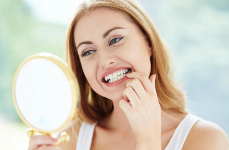 मसूड़ों को स्वस्थ रखकर दांतों और मुंह में होने वाली समस्याओं से बचें