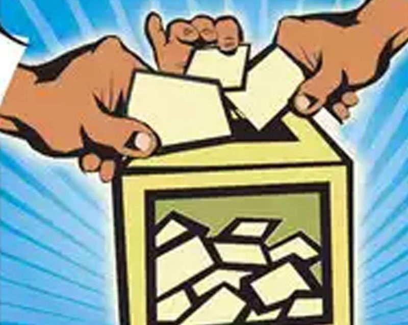 काम सरकारी, खर्चा जेब से, भुगतान का पता नहीं