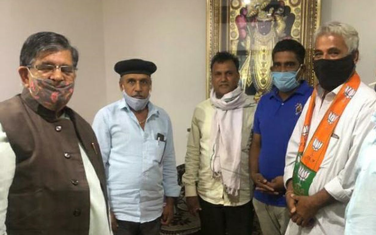 वल्लभनगर से दिग्गज कांग्रेस नेता ने छोड़ा हाथ