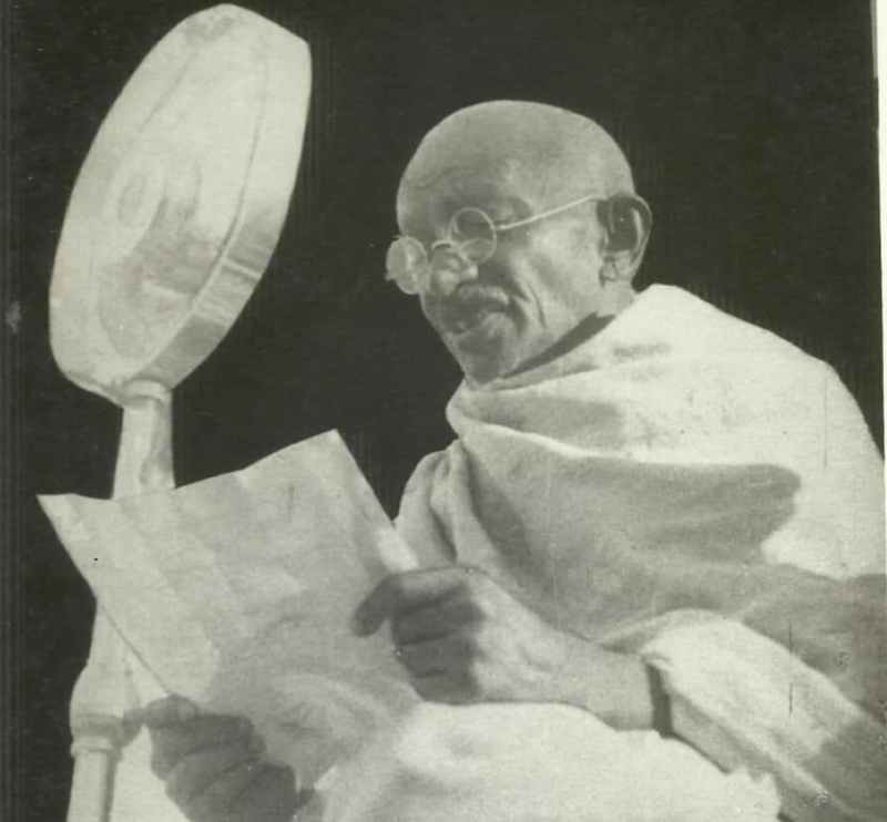 mahatma gandhi in khandwa