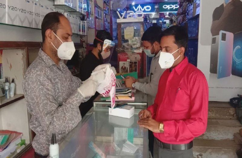 Patrika Get Safe Go Campaign: Shopkeepers Following Covid Guidlines