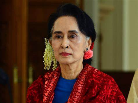 San Suu Kyi  