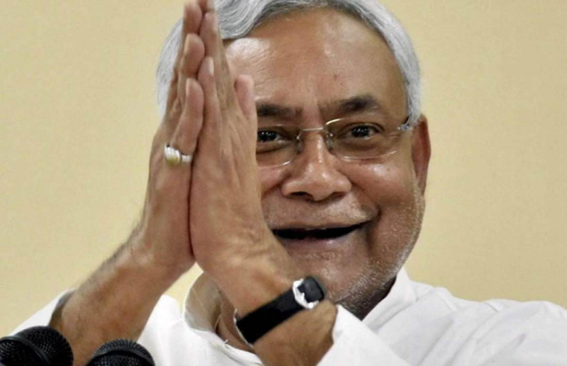 Bihar में जीत के बाद Nitish Kumar का पहला ट्वीट- जानें किसको बताया अपना मालिक ?